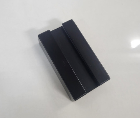 Blok Berbentuk Khusus NdFeB Magnet Magnet Neodymium Hitam OEM