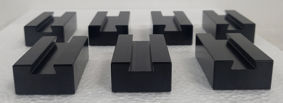 Blok Berbentuk Khusus NdFeB Magnet Magnet Neodymium Hitam OEM