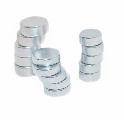 Sintered NdFeB Disc Magnet Magnet Neodymium Industri Yang Kuat Untuk Pengeras Suara