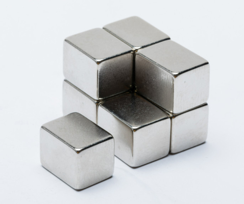 N30-N54 Kuat Blok Magnet Epoxy Coating Magnet Kustom Neodymium