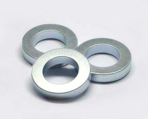 N52 Ring NdFeB Magnet dengan Lapisan Seng untuk Penggunaan Industri