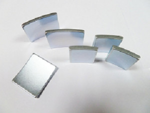 Zn Coating Arc NdFeB Magnet N35-N52 ISO14001 Magnet Berbentuk Kustom
