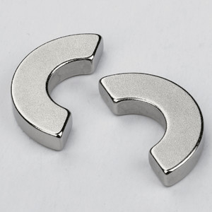 Magnet Neodymium Melengkung Permanen Tile Ndfeb Arc Berbentuk Magnet Untuk Industri
