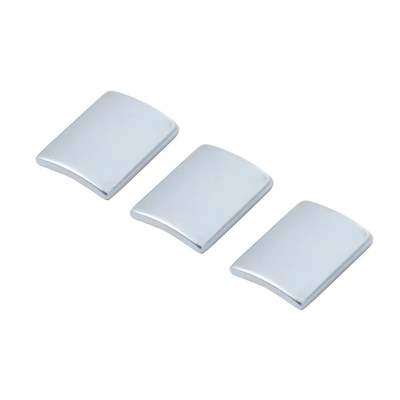 Magnet Neodymium Industri Lapisan Zn Melengkung Magnet Berbentuk Kustom