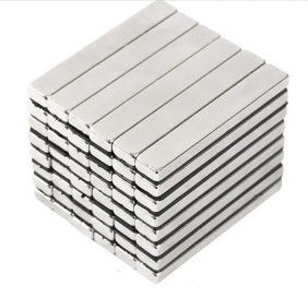 Flat Industrial Bar Magnet Ni Cu Ni Coating Magnet Kuat Panjang Disesuaikan
