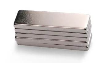 Magnet Bar Neodymium Panjang Kuat Ukuran Disesuaikan Kekuatan Tinggi