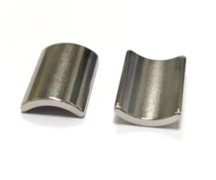Ndfeb Neodymium Motor Magnet Lapisan Zn N52 Magnet Bumi Super Kuat