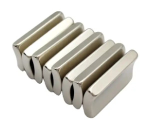 Magnet Motor Bumi Langka NdFeB, Magnet Berbentuk Busur Lapisan NiCuNi