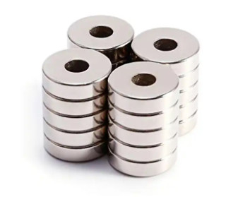 Neodymium Disc Countersunk Magnet Lubang, NiCuNi Coating N52 Neo Cincin Magnetik