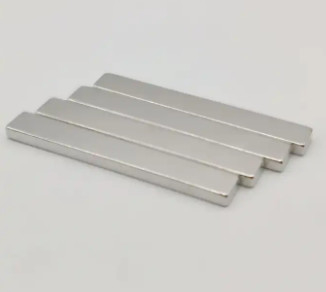 Magnet NdFeb Bumi Langka Kustom Permanen Magnet Neodymium N52 Super Kuat