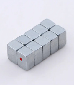 Langka Bumi Magnet Blok NdFeB Magnet N35-N52 Ukuran Disesuaikan