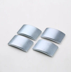 Tersedia Sintered Arc NdFeB Magnet Magnet Motor Permanen