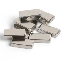 Ni Cu Ni Coating Neodymium Magnet Rectangular N52 Untuk Mencuci Mesin