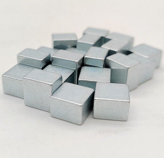 Ni Cu Ni Coating Neodymium Magnet Rectangular N52 Untuk Mencuci Mesin