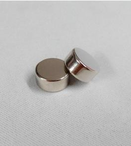 Super Kuat N52 Radial Cylinder Magnet Ukuran Disesuaikan Bersertifikat ISO9001